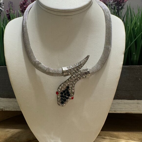 Denkays tribal necklace,statement necklace, African necklace,large neckl… - Picture 5 of 5